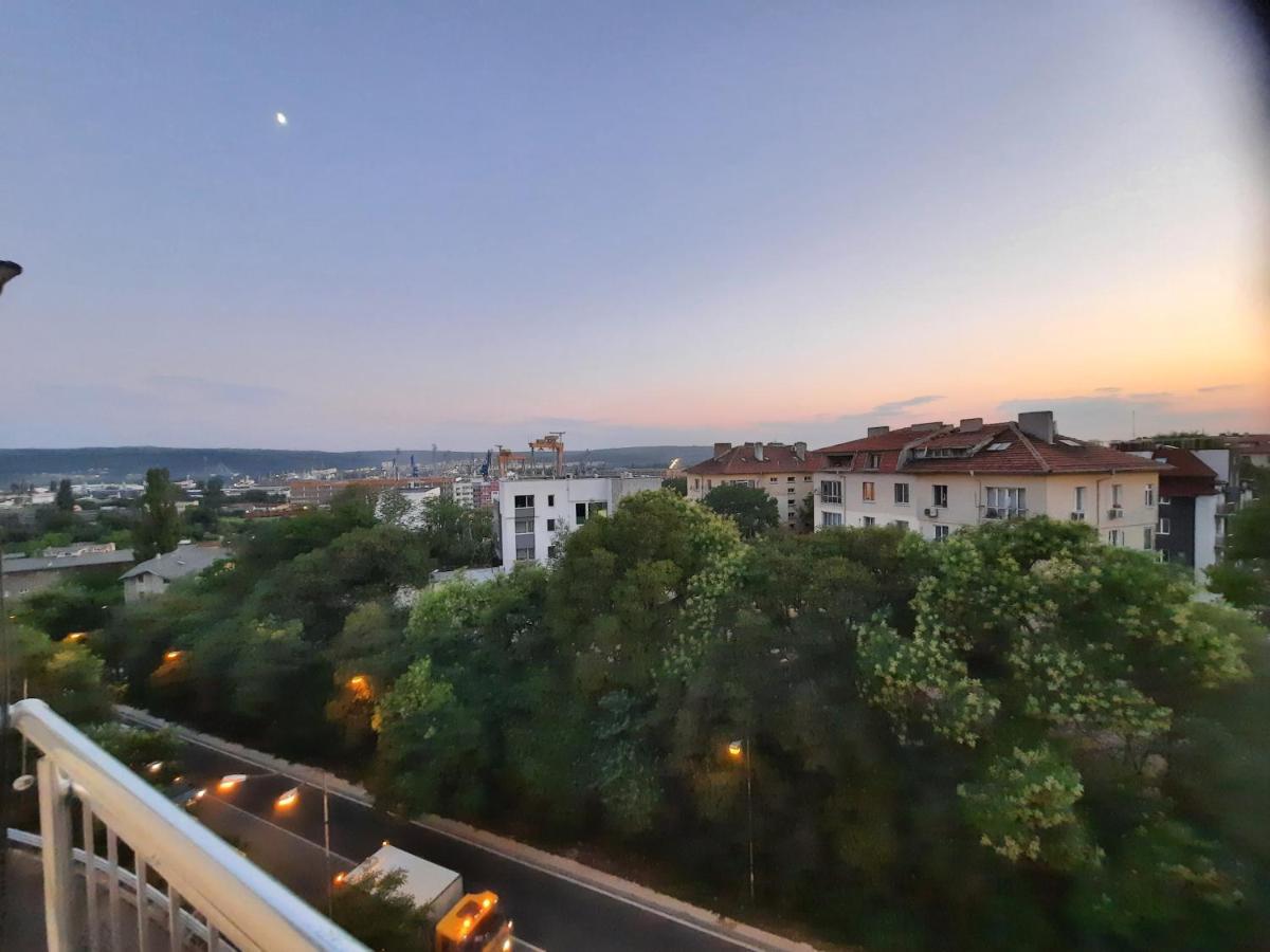 Апартаменты The Penthouse Варна Экстерьер фото